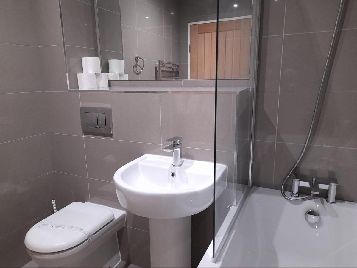 Apartments Heathrow - Hounslow Cranford Eksteriør bilde